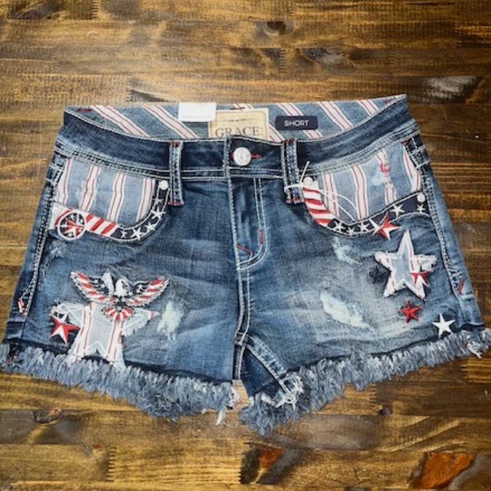 Grace in LA shorts